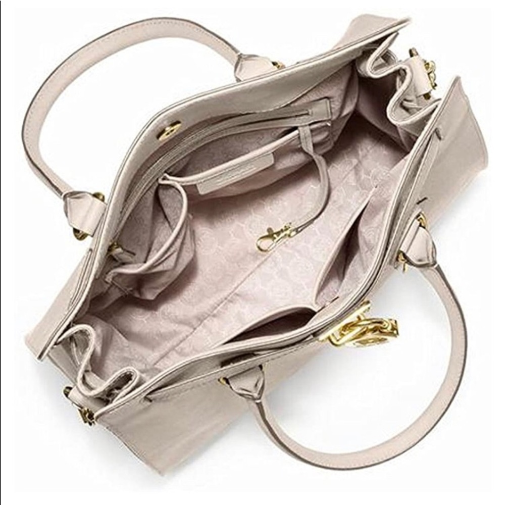 👛MICHAEL KORS LARGE HAMILTON PURSE 👛 - Picture 4 of 10